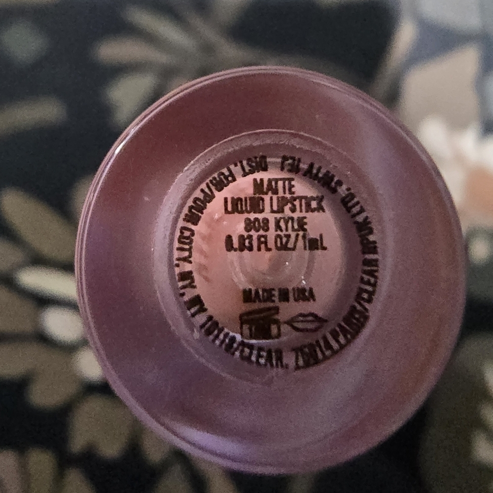 KYLIE Matte Liquid Lipstick in 808 Kylie .03oz Travel Size Mini NWOB - Picture 3 of 3